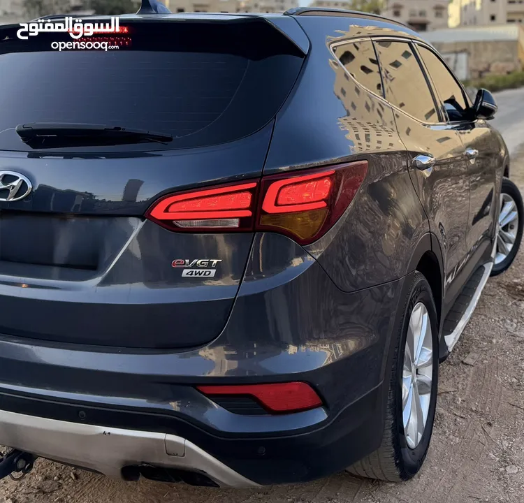 هونداي سانتافيه 2016 امكانية البيع بدفعه 40 كاش وشيكات لسنه فقط