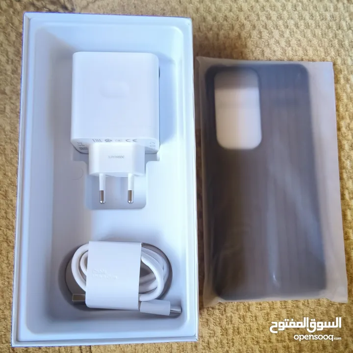 OPPO RENO 12 بحالة الجدبد