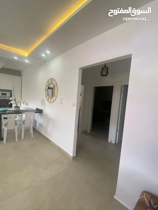 روف مفروش للبيع في الطيرة دوار نبيل عمرو مباشره دون وسيط