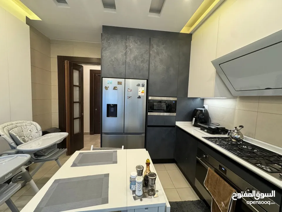 شقة مفروشة للإيجار في الصويفية - REF: 14670