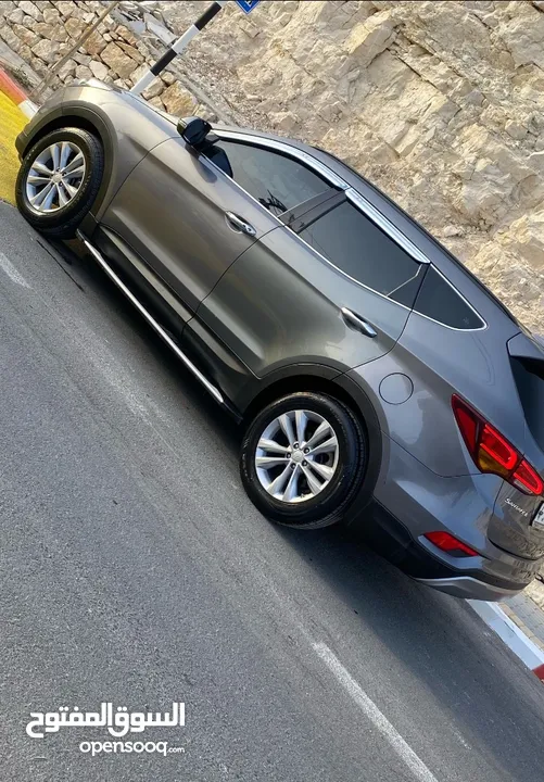 هونداي سانتافيه