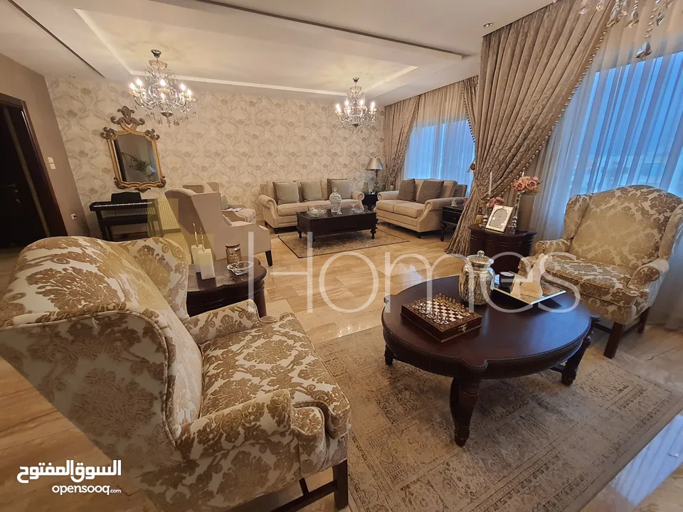 شقة اخير مع روف دوبلكس للبيع في قرية النخيل بمساحة اجمالية 299م