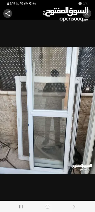شباك مستعمل للبيع نظيف