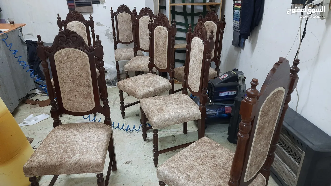 تنجيد وصيانة هبوط الكنب في المنزل ومعالجة المطاط بأفضل انواع المطاط الإيطالي