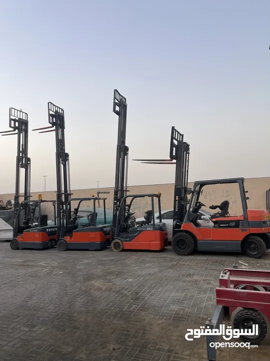 Electric & Desil forklift