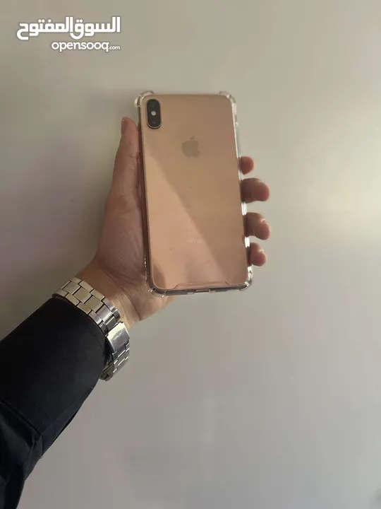 ايفون xs max اقرا الوصف
