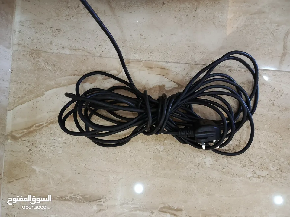 مكنسه كهربائيه 2100watt وط