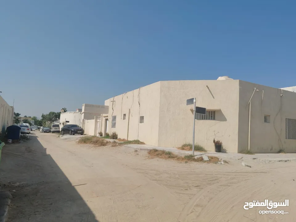 منطقه القادسيه تملك للمواطن والخليجي فقط قسمين دخل ممتاز ص يب انه كامله