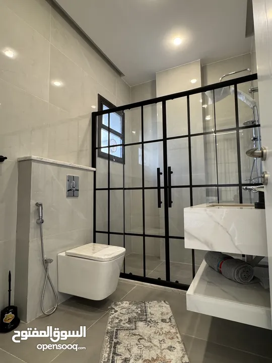 ( مسايا ) شقة مفروشة فندقية VIP من ارقى شقق اربد للعائلات والعرسان Luxury اربد لحي الشرقي دوار الدرة