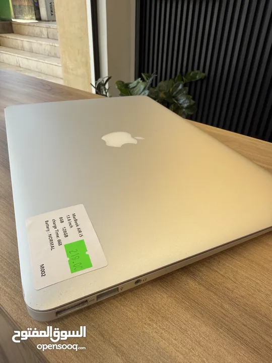 MacBook Air 13” 8GB 128GB i5