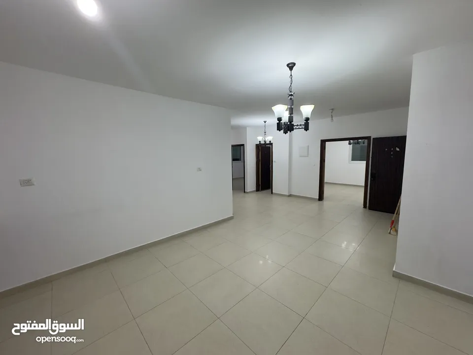شقة فاخرة للإيجار في قلب بيت جالا – موقع استراتيجي ومساحة واسعة