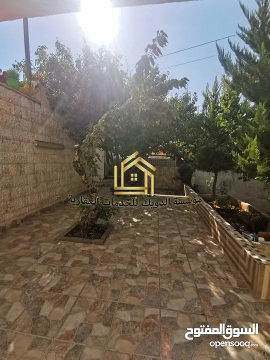 شقة فارغة - دابوق - 2نوم - ترس - مدخل مستقل