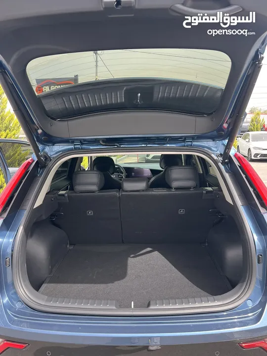 Kia niro hybrid 2022  Fulll +++ ‎ فتحة سقف  سعر مميز  كيا نيرو هايبرد موديل وترخيص 22  اضافات كامله
