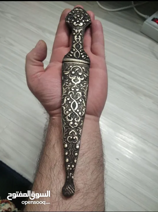 Handmade collectible dagger