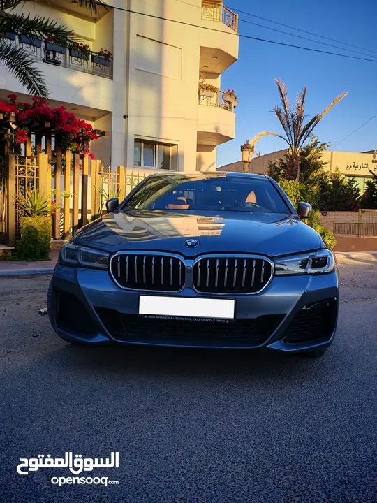 BMW 530e Kit M لا تحتاج الي نوع من الصيانه