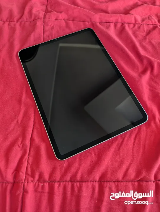 iPad Pro 11" M2 256GB جديد مش مشحون ولا مرة