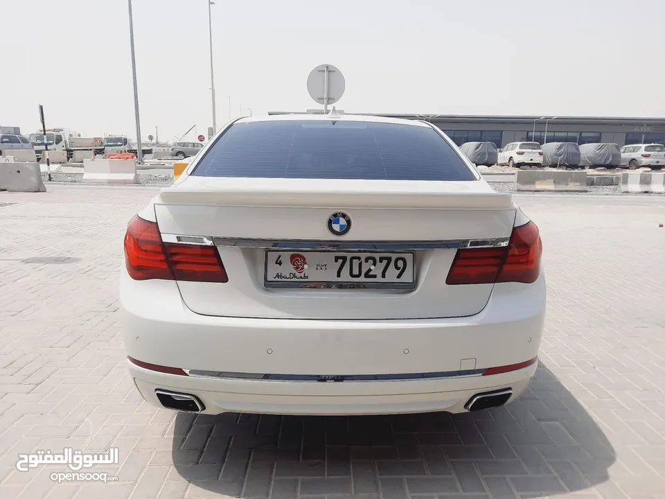 بي ام دبليو 740LI أبيض 2015 خليجي BMW 740LI White 2015 GCC