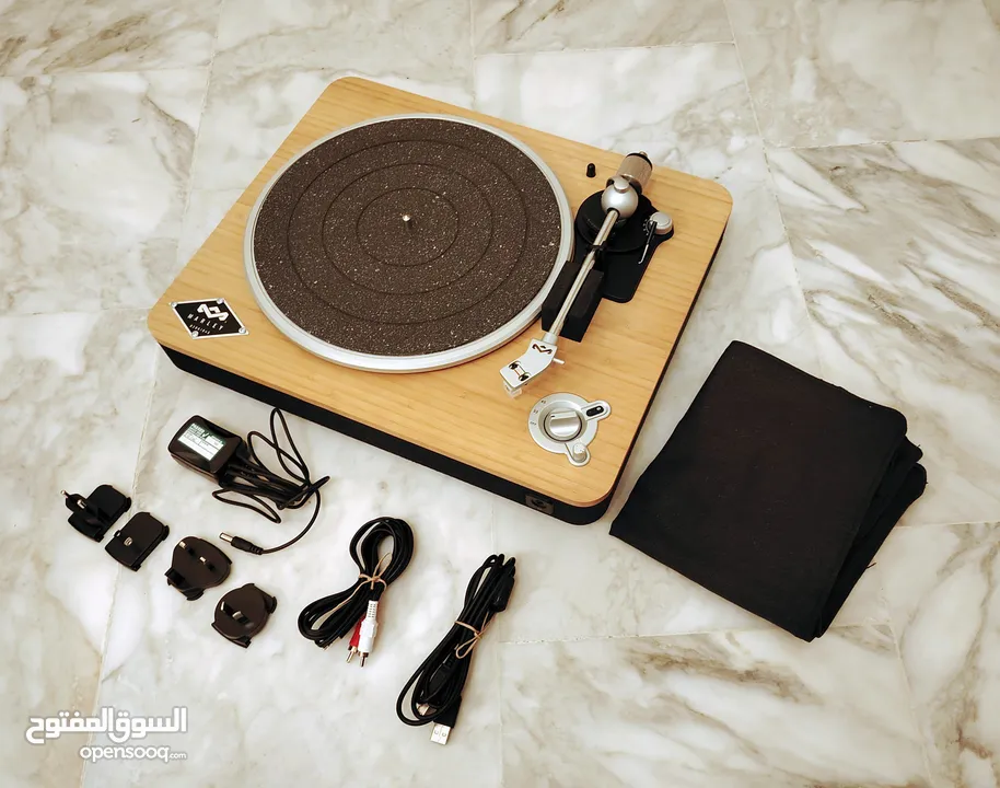 Marley Stir It Up Bluetooth Turntable Records Player  جهاز جرامافون، مشغل اسطوانات أصلي جديد بلوتوث