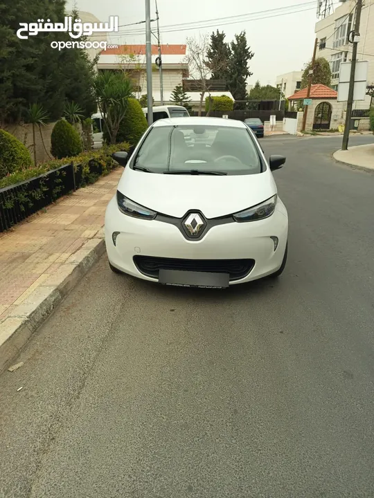 رينو زوي 2019