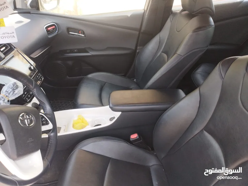 تويوتا بريوس  بيرسونا  Toyota Prius Persona