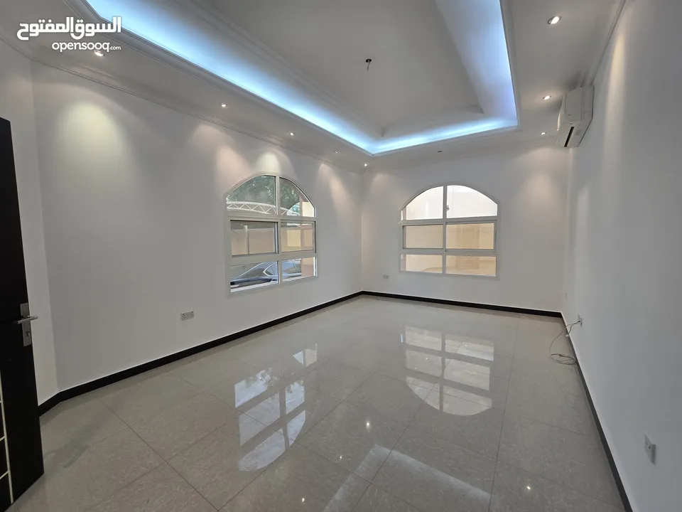 Vip Flat 4 Brdroom And Hall In Khalifa City