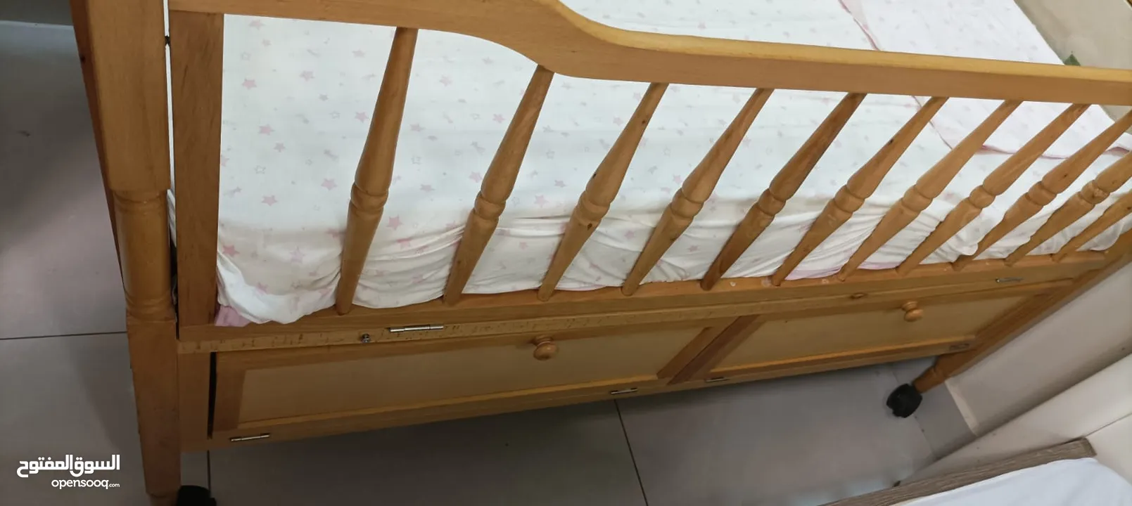 wooden solid baby cot