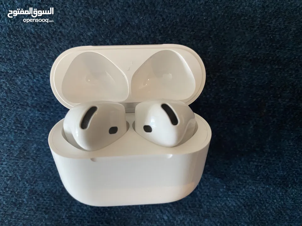 airpods 4 original closed brand new اير بودز 4 جديدة اصلية