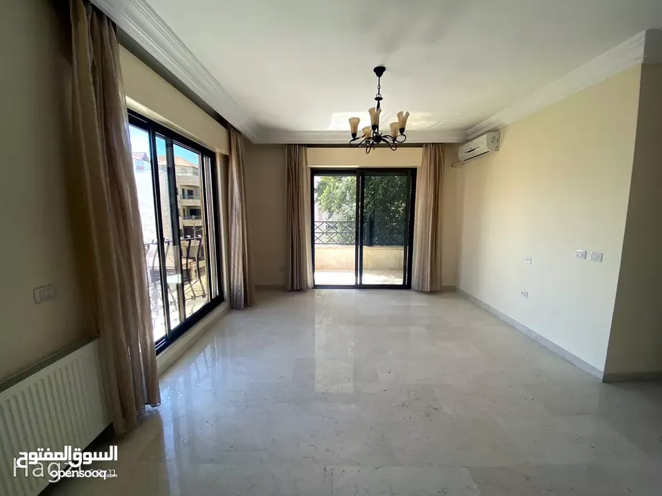 شقة غير مفروشة للإيجار 255م2 ( Property 17706 ) سنوي فقط