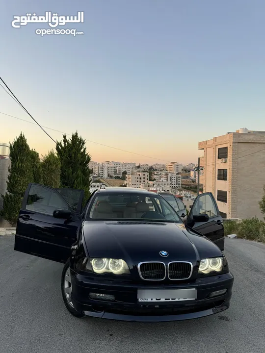 سيارة BMW e46  للبيع