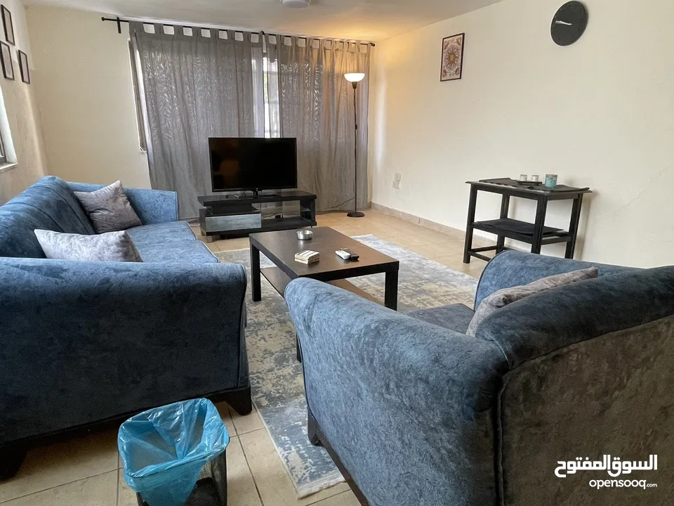 Fully Furnished 1 Bedroom Renovated 87sqm Apartment for Rent