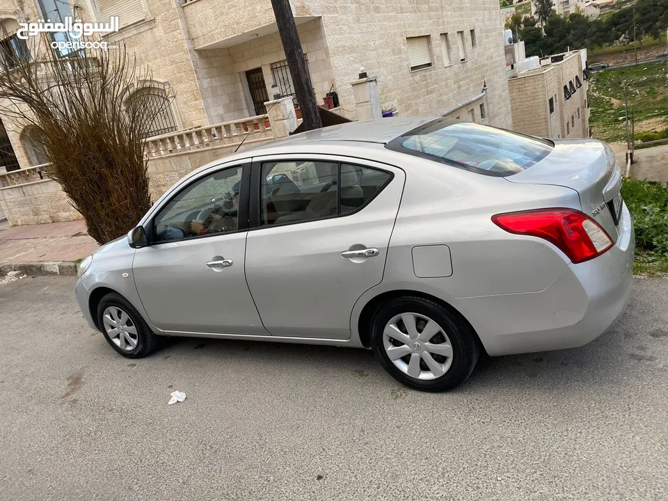 نيسان صني 2014 للبيع خصوصي اصلي  استعمال شخصي فحص 2 جيد بدون ملاحظات