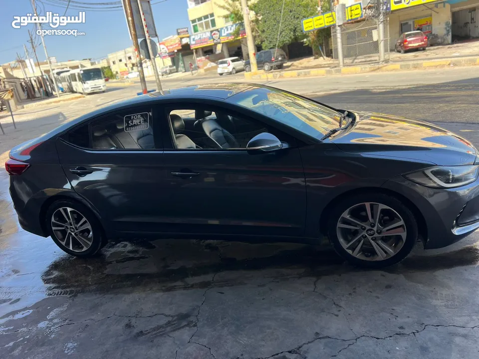 هونداي افانتي 2018