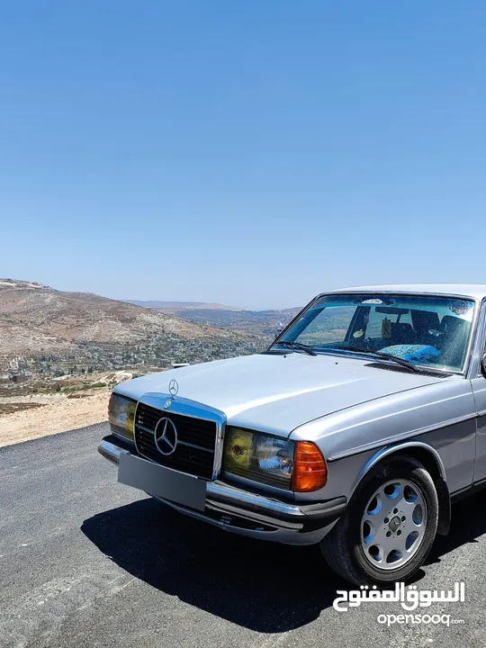 مرسيدس بنز w123