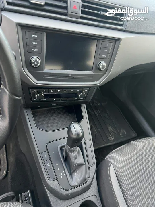 سيات إبيزا للبيع