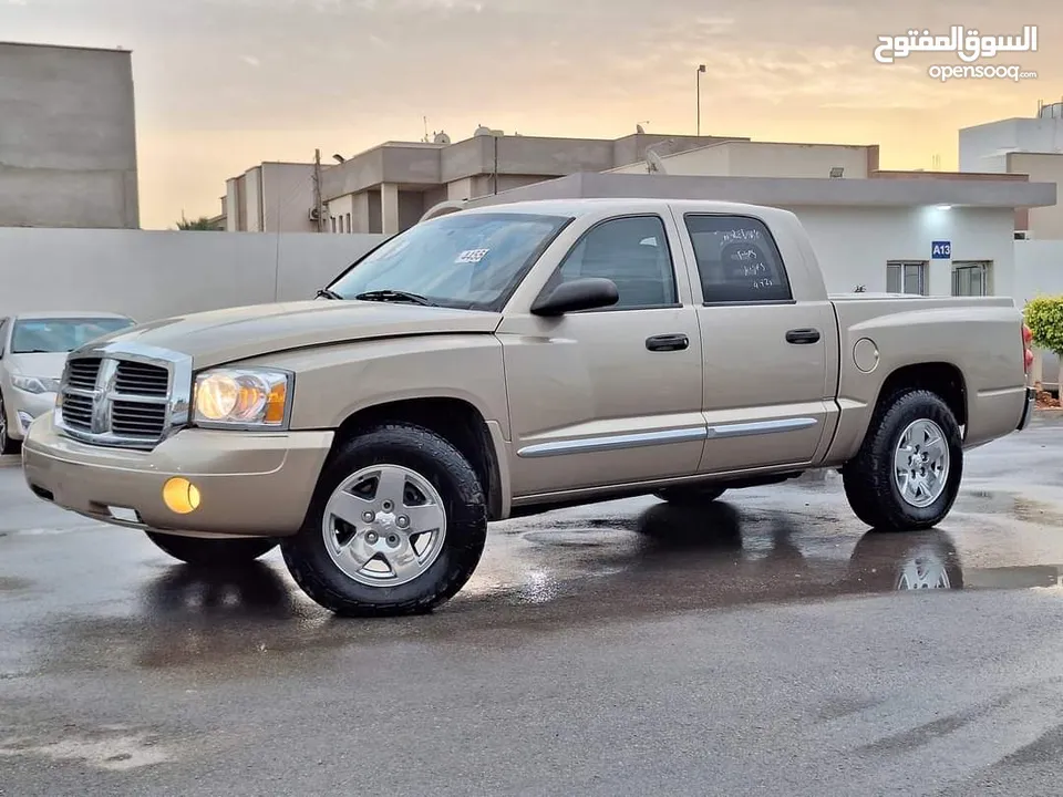 DODGE DAKOTA 4X4 2005