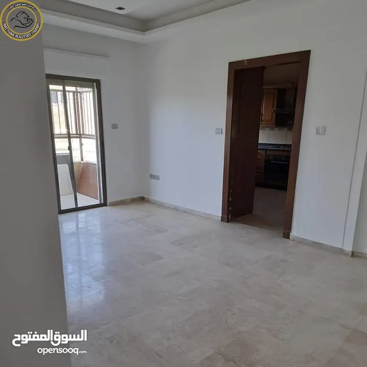 شقة فاخرة للبيع في الكرسي  - خلف إدارة السير طابق ثاني 175م تشطيب سوبر ديلوكس بسعر مغري