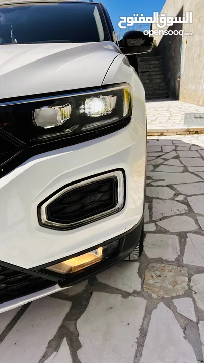 فولكس فاجن تي روك T-Roc 2021 Black Edition كامل الاضافات ما عدا فتحه