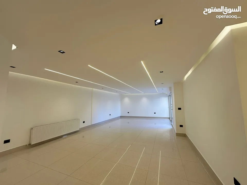 شقة شبه مفروشة في منطقة عبدون ( Property 40234 )-174856710
