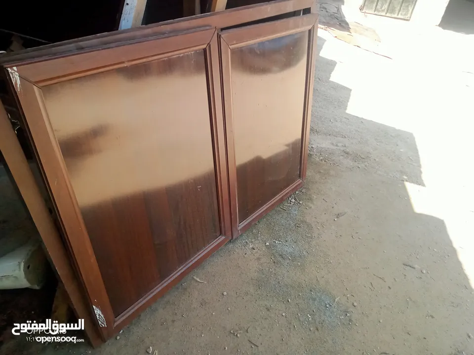 بوابات حديد وشبابيك وشبكات ومناخل للبيع