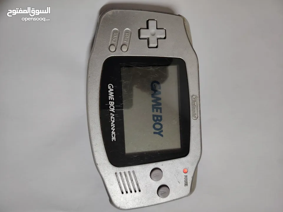 مجموعة أجهزة نينتندو جيم بوي كولور وجيم بوي أدفانس كلاسيكية للبيع - حالة ممتازة"