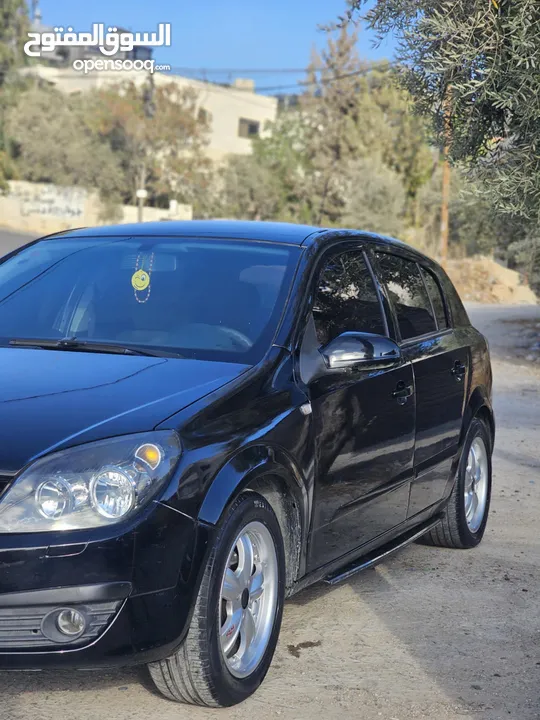 اوبل استرا 2007