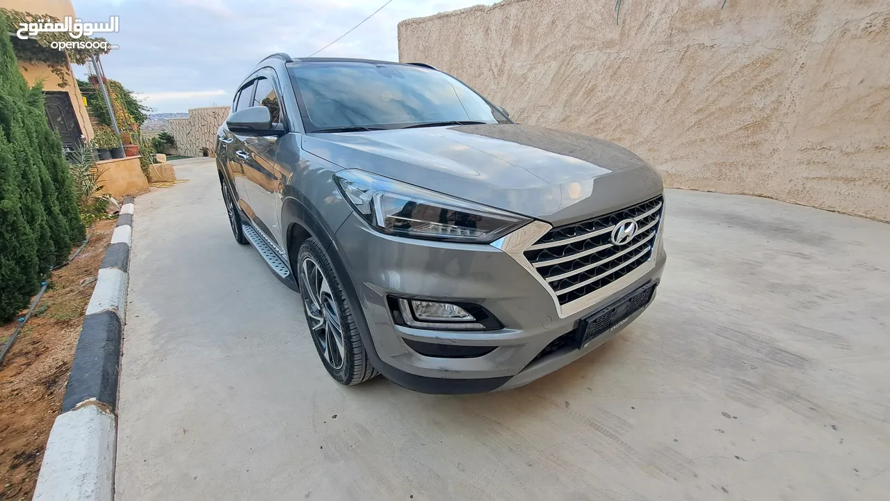 عرض مغري كاااش فقط جيب هونداي توسان مميز باللون والاضافات ركزز عالتفاصيل كامله والصور توسان 2020