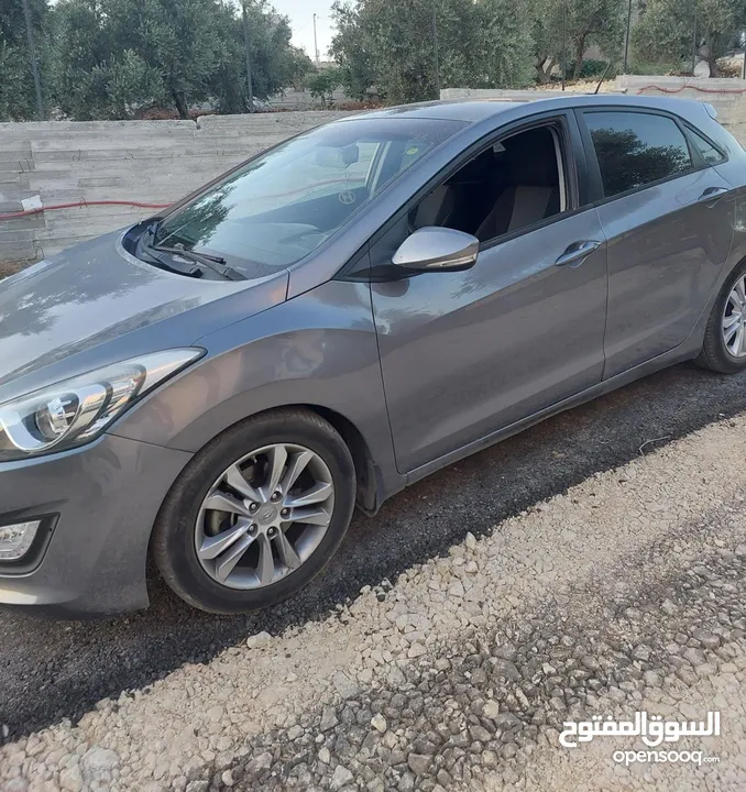 هيونداي i30 بحالة ممتازة جدا للبيع