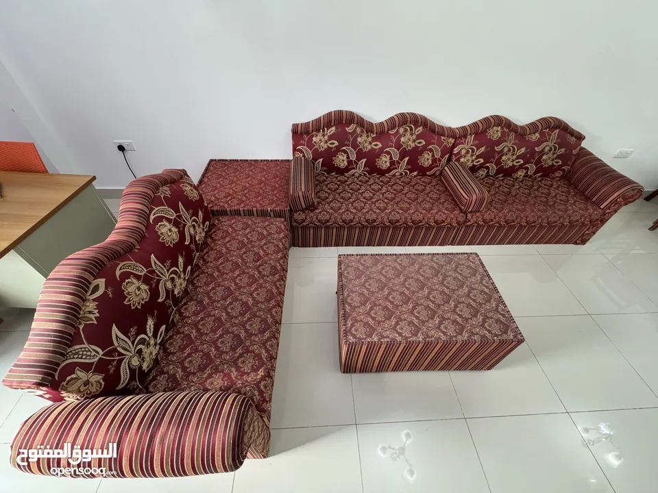 7 seater sofa at wadi kabir