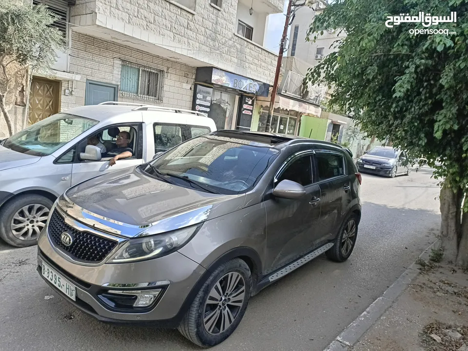 كيا سبورتاج 2015 فل الفل الفل بسعر حرق 62000 ألف نقدا البدل وارد
