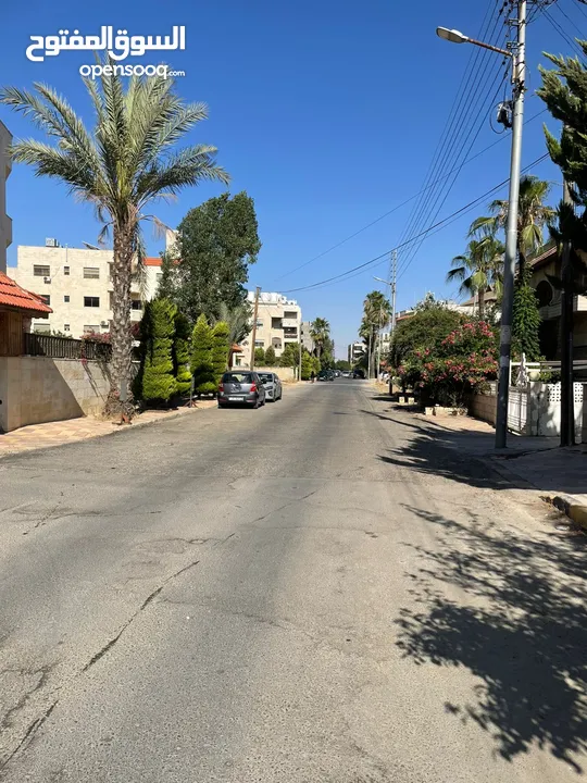 شقة فاخرة - حي الرونق/البيادر قرب النادي