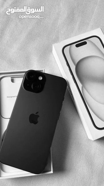 IPhone 15    الجهاز مع كرتونته