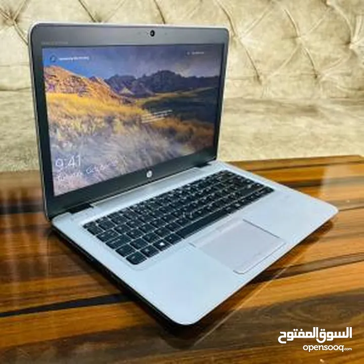 لابتوب TOUCHSCREEN دقة FHD بمعالج CORE i5  من الجيل السادس مع رام 8جيجا وهارد SSD لسرعة في الأداء