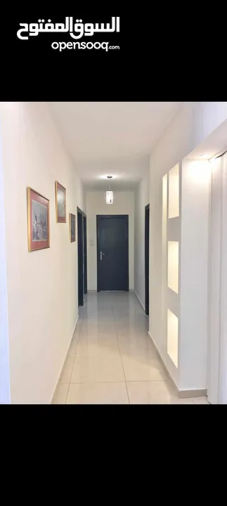 شقه ممتازه جدا في الطيره مساحه 180متر مفروشه بل كامل
