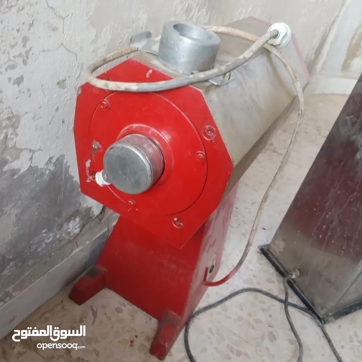 سخانات حليب دبل جكيت وحوض جبنه وَماكنات قهوه